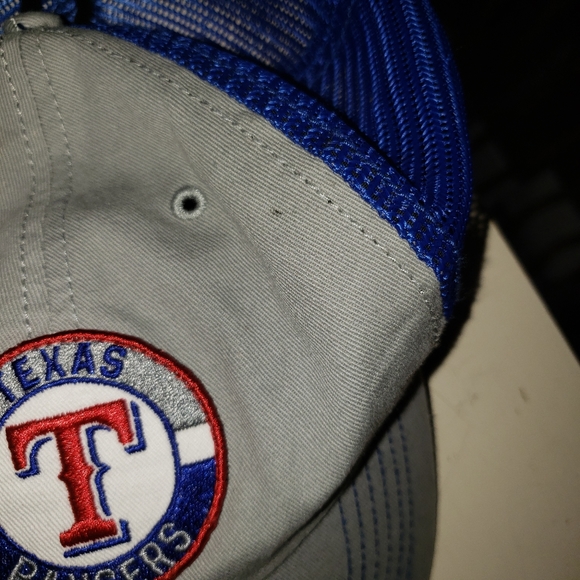 Texas Rangers Hat - Picture 2 of 4